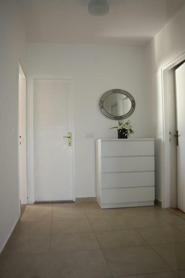 Apartments Monika Omiš Exterior foto